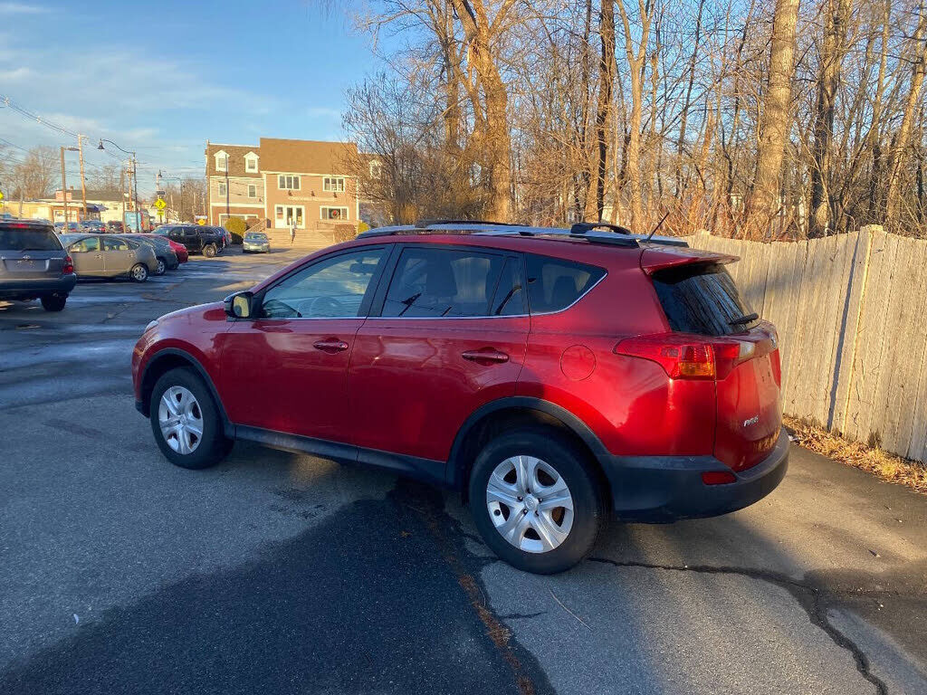 2015 TOYOTA RAV4