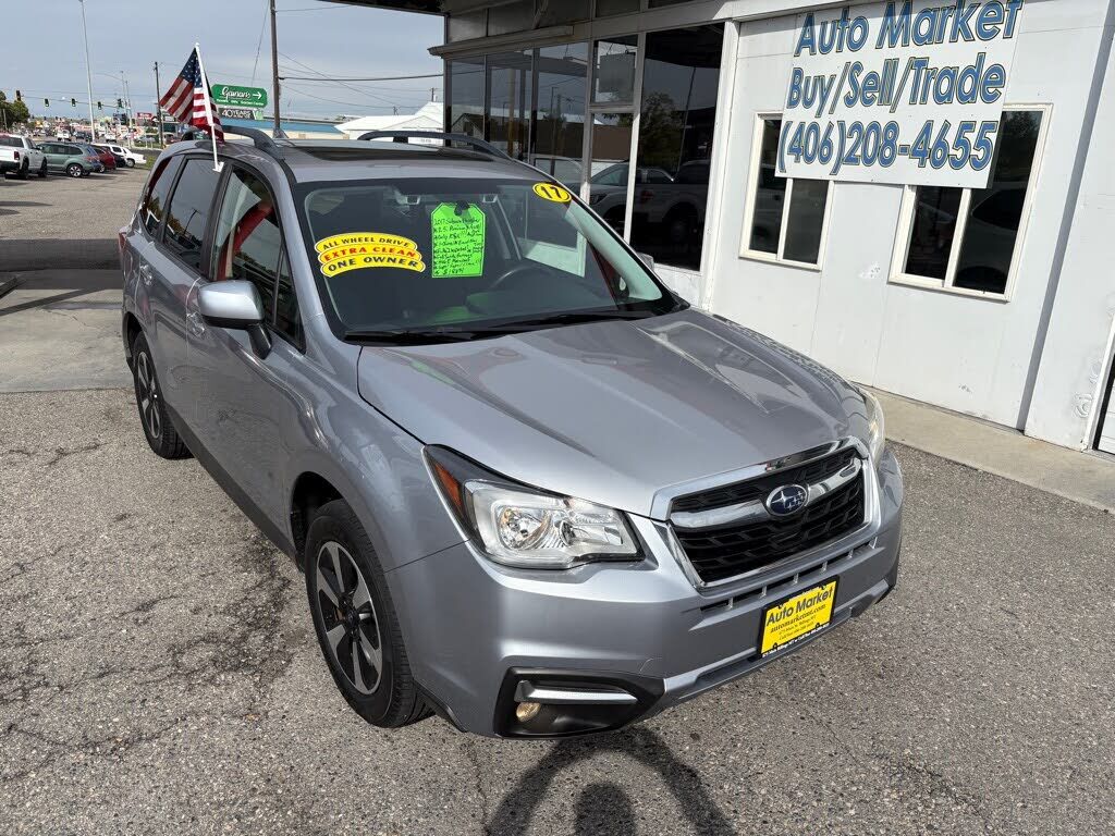 2017 SUBARU Forester