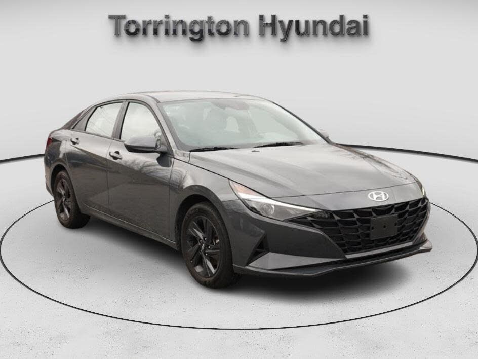 2023 HYUNDAI Elantra