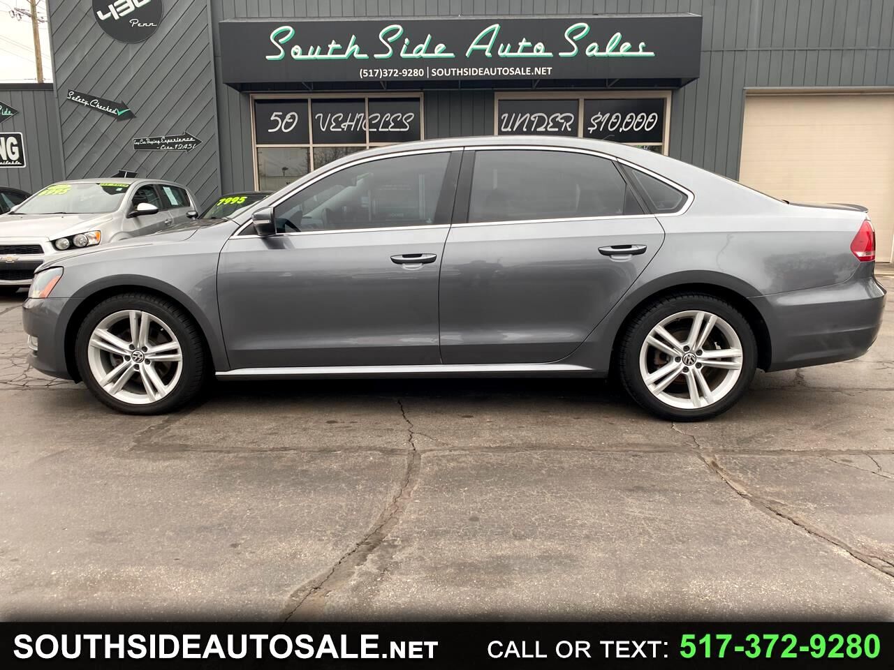 2013 VOLKSWAGEN Passat