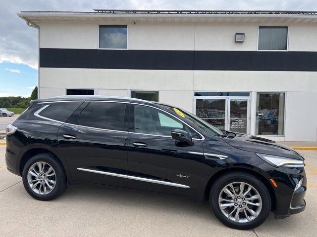 2023 BUICK Enclave