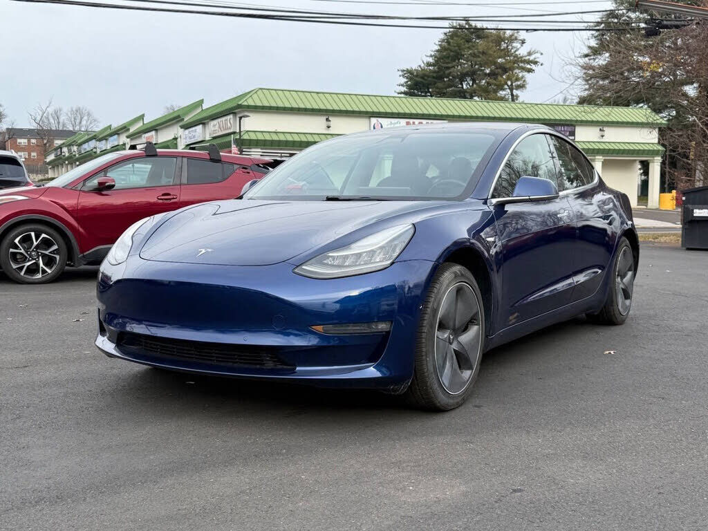 2019 TESLA Model 3