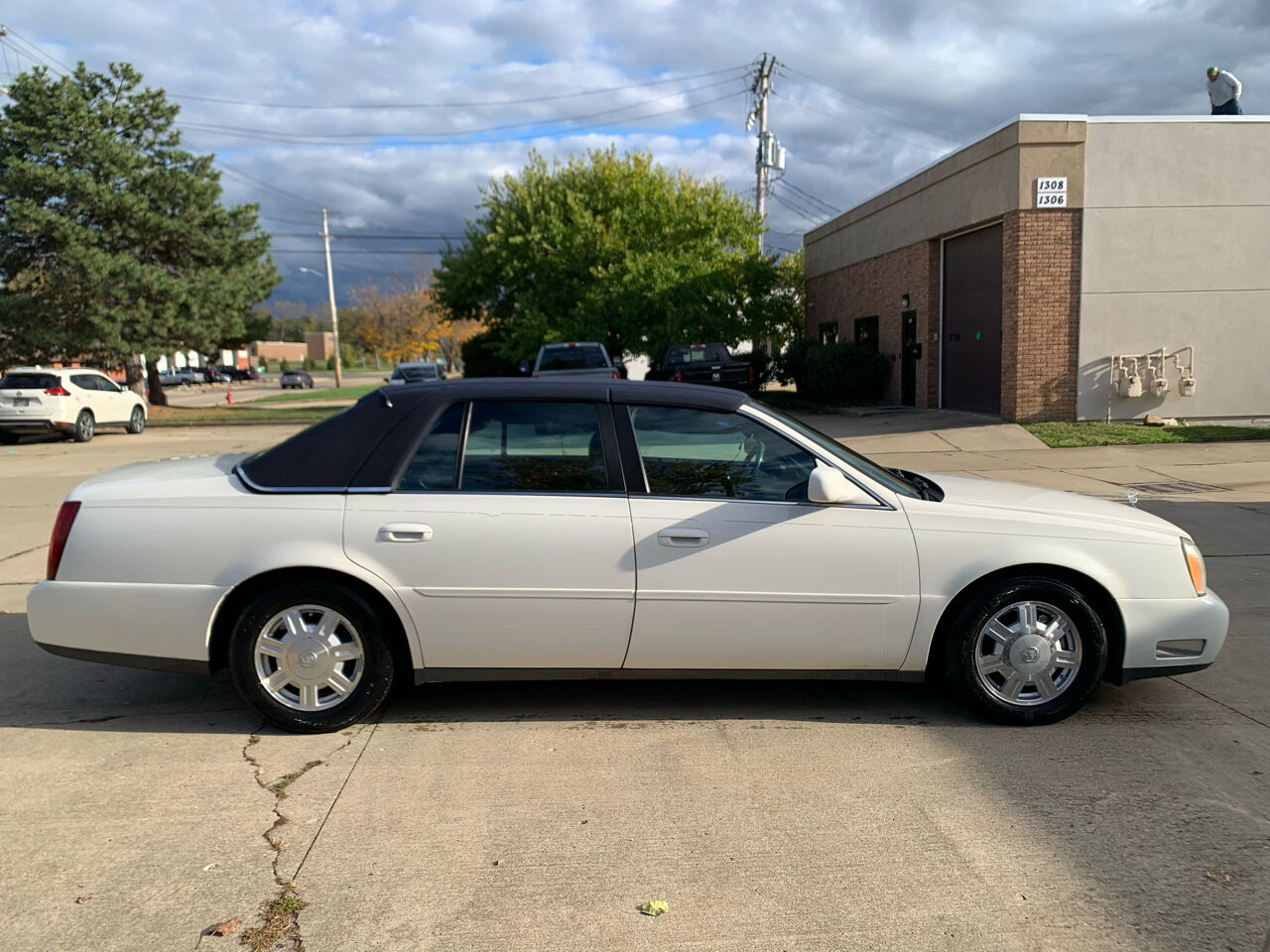 2005 CADILLAC Deville