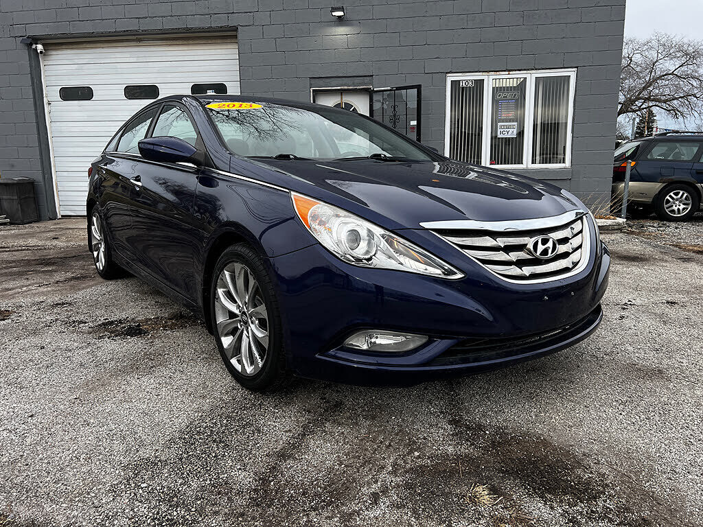 2013 HYUNDAI Sonata