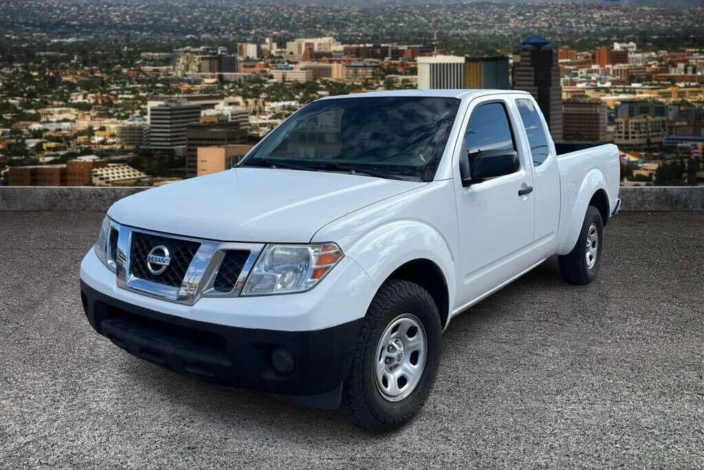 2016 NISSAN Frontier