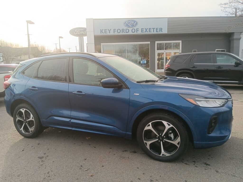 2023 FORD Escape