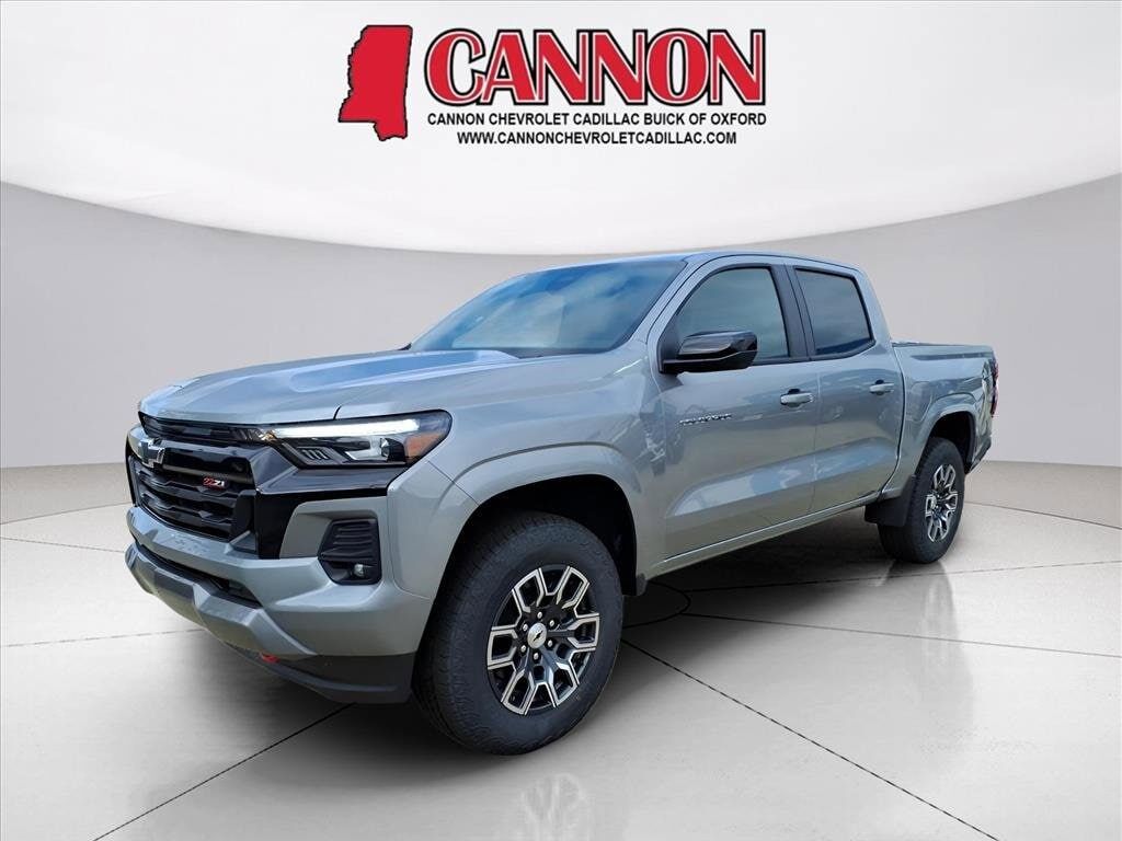 2025 CHEVROLET Colorado