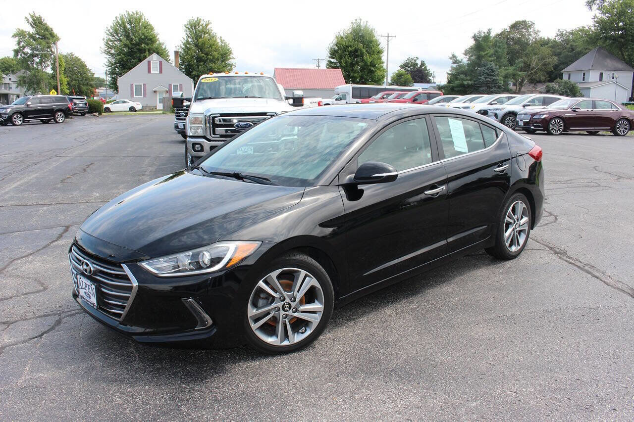 2017 HYUNDAI Elantra