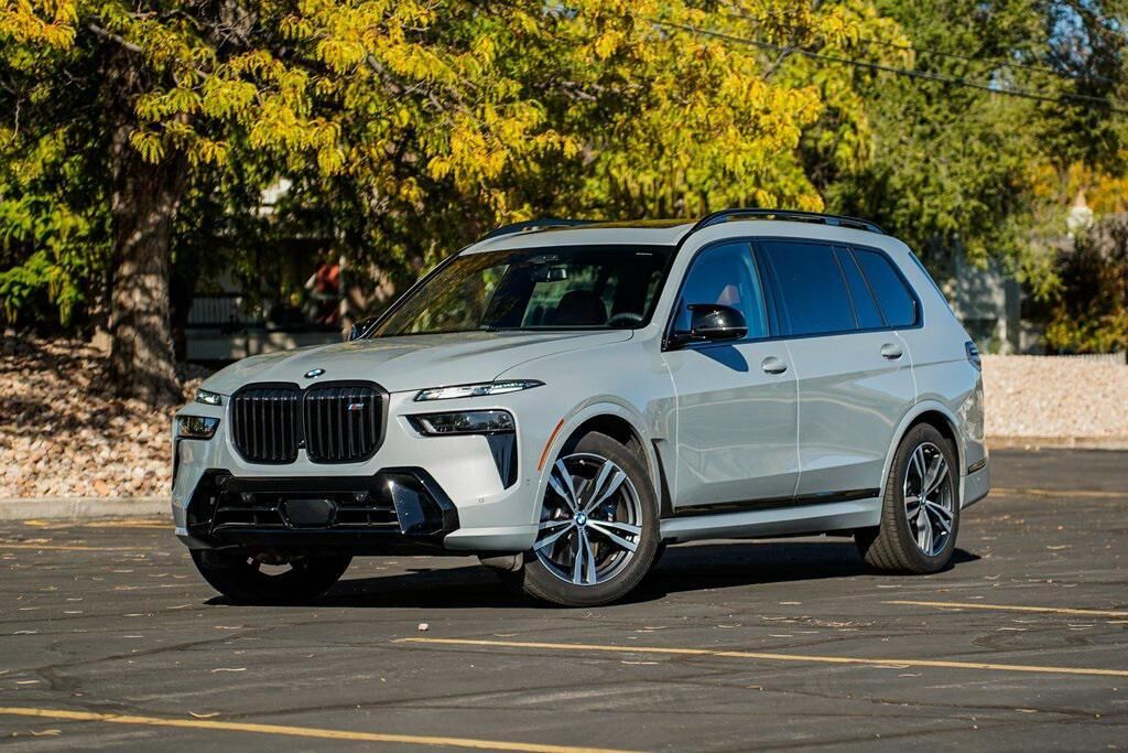 2025 BMW X7