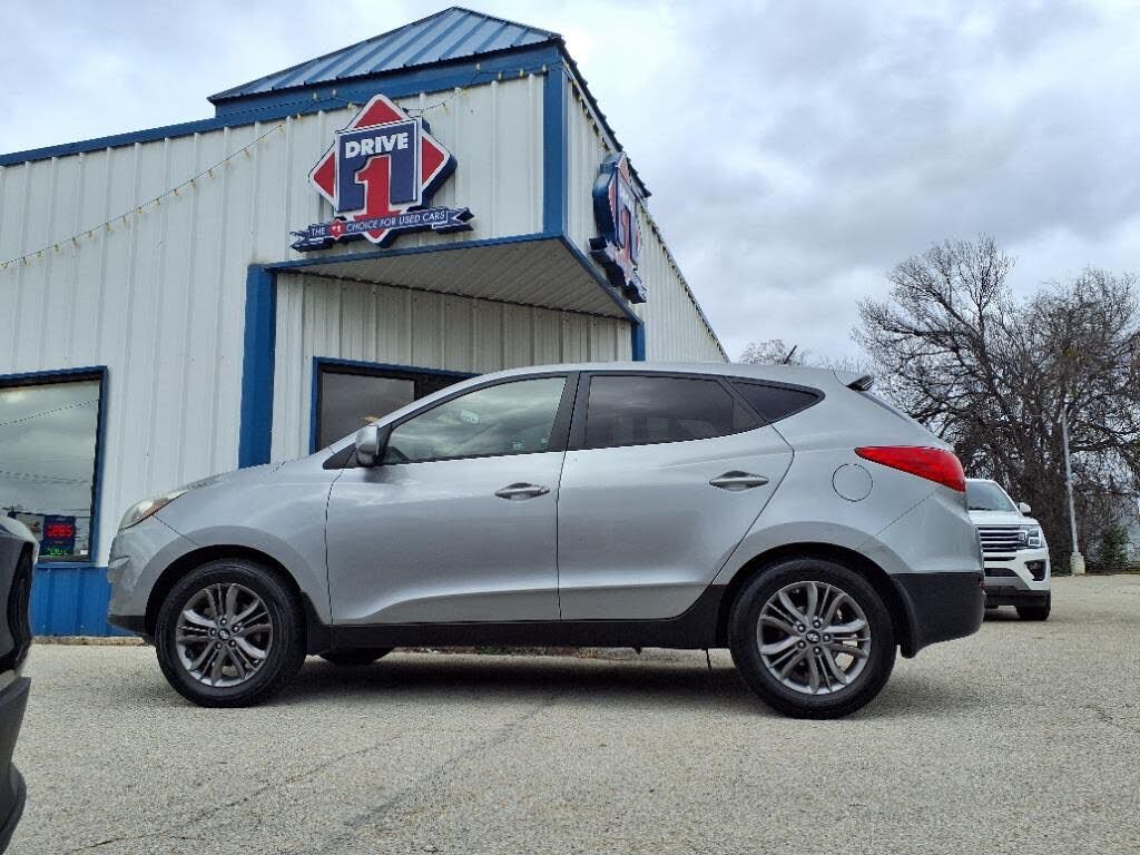 2015 HYUNDAI Tucson