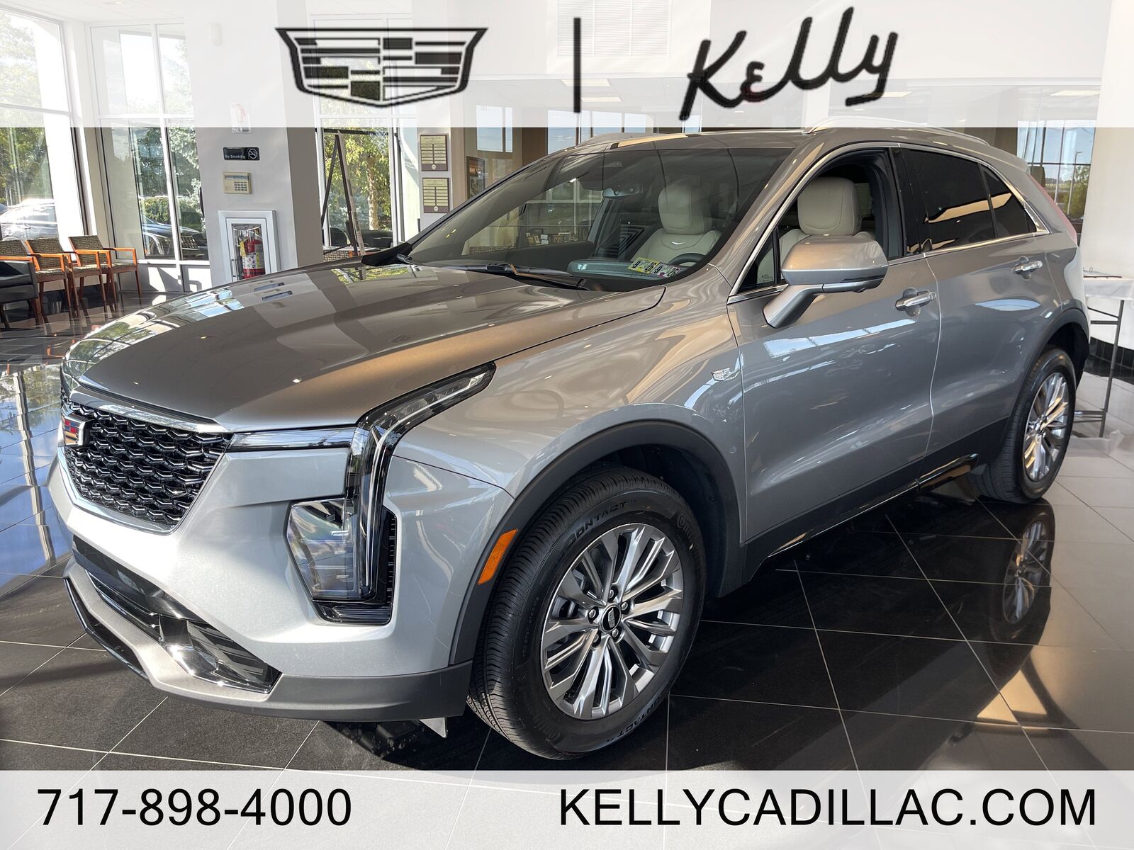 2025 CADILLAC XT4