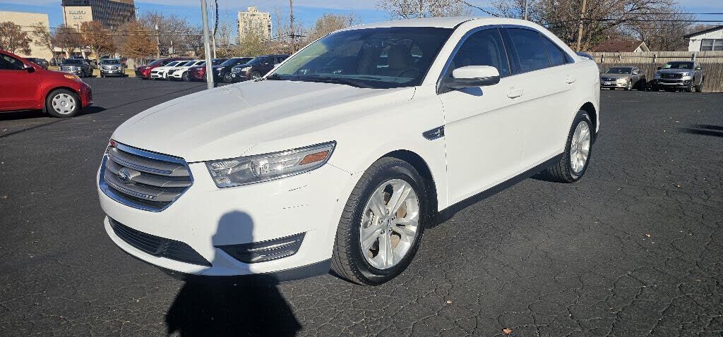 Ford Taurus