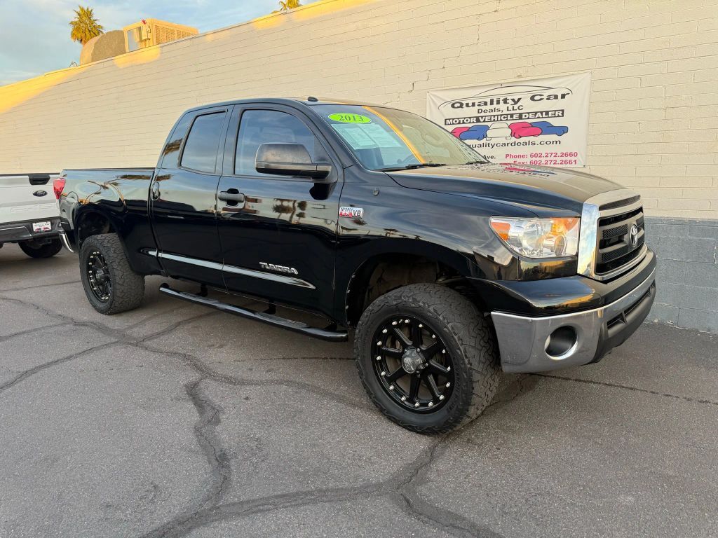 2013 TOYOTA Tundra