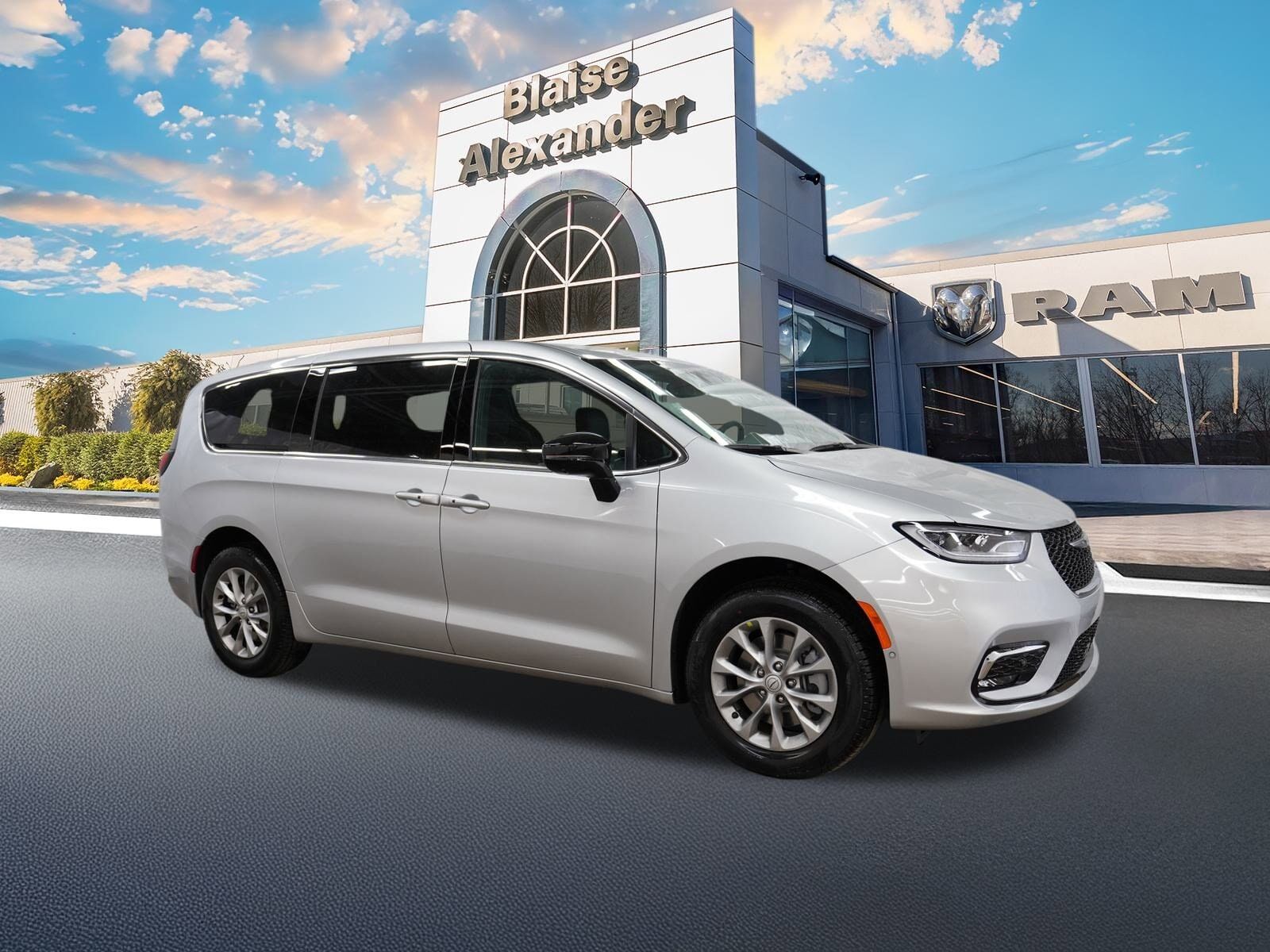 2026 CHRYSLER Pacifica