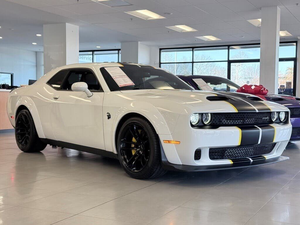 2022 DODGE Challenger