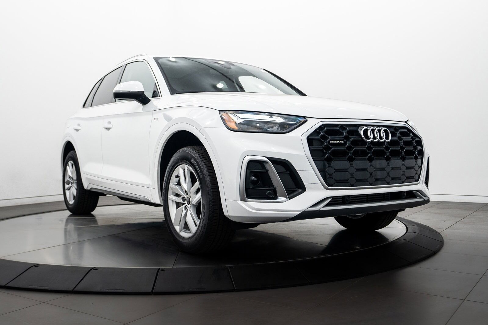 2024 AUDI Q5