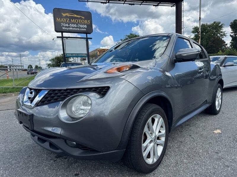 2015 NISSAN Juke