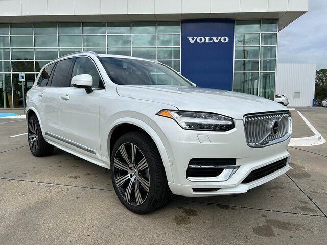 2025 VOLVO XC90