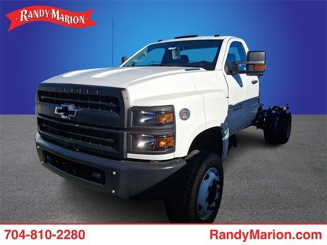 2024 GMC Silverado Medium Duty