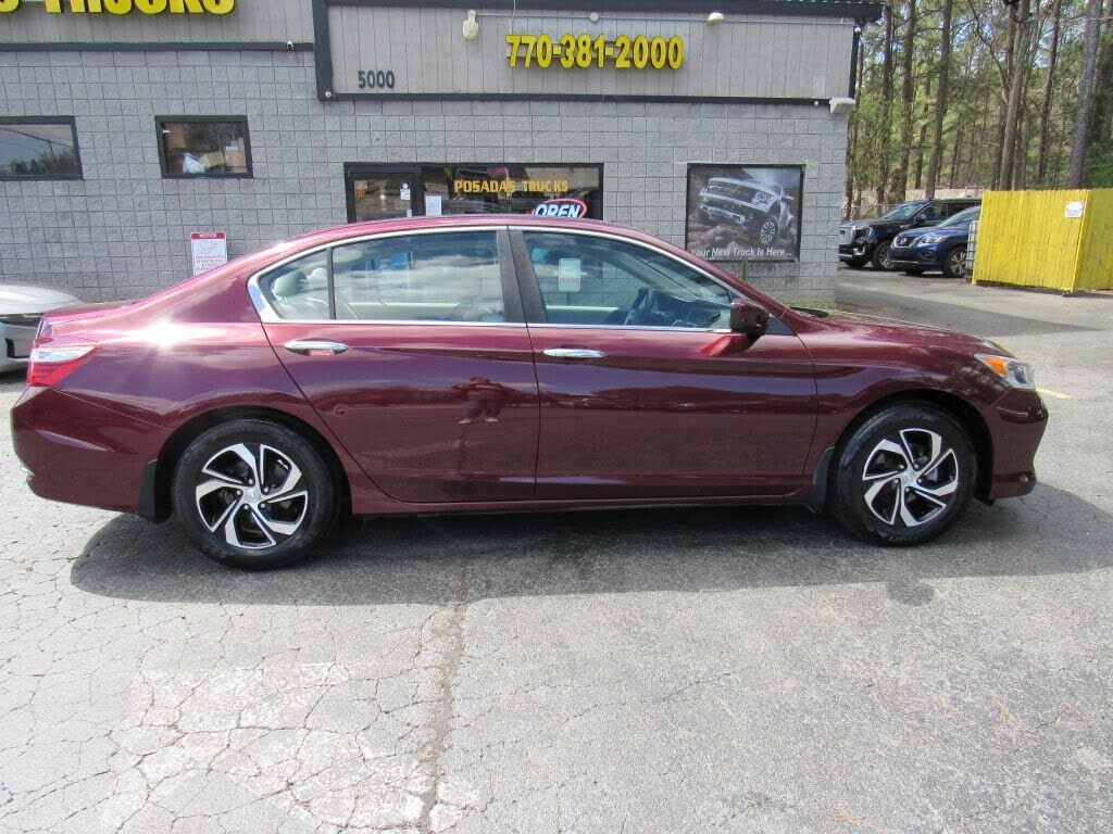 2017 HONDA Accord