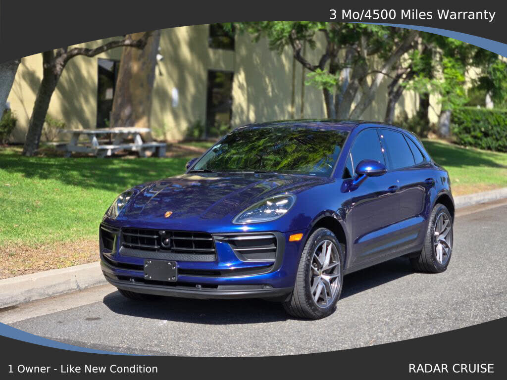 2022 PORSCHE Macan