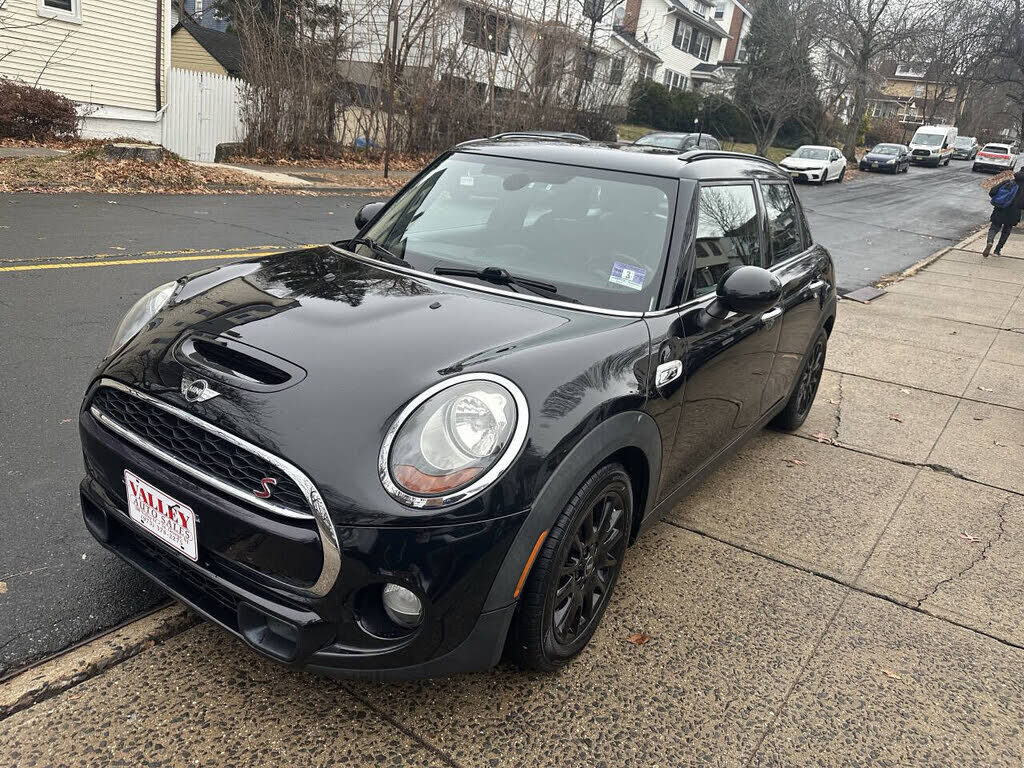 2017 MINI Hardtop