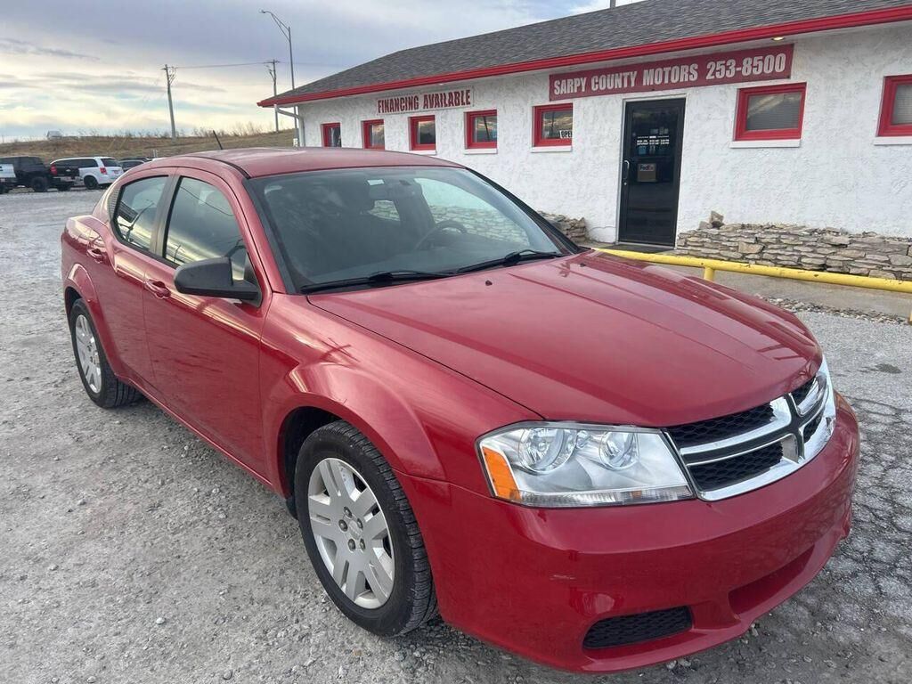 2014 DODGE Avenger