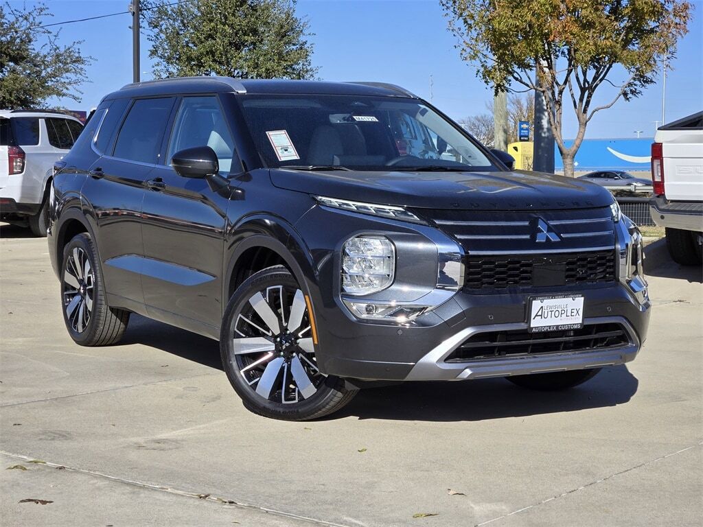 2026 MITSUBISHI Outlander