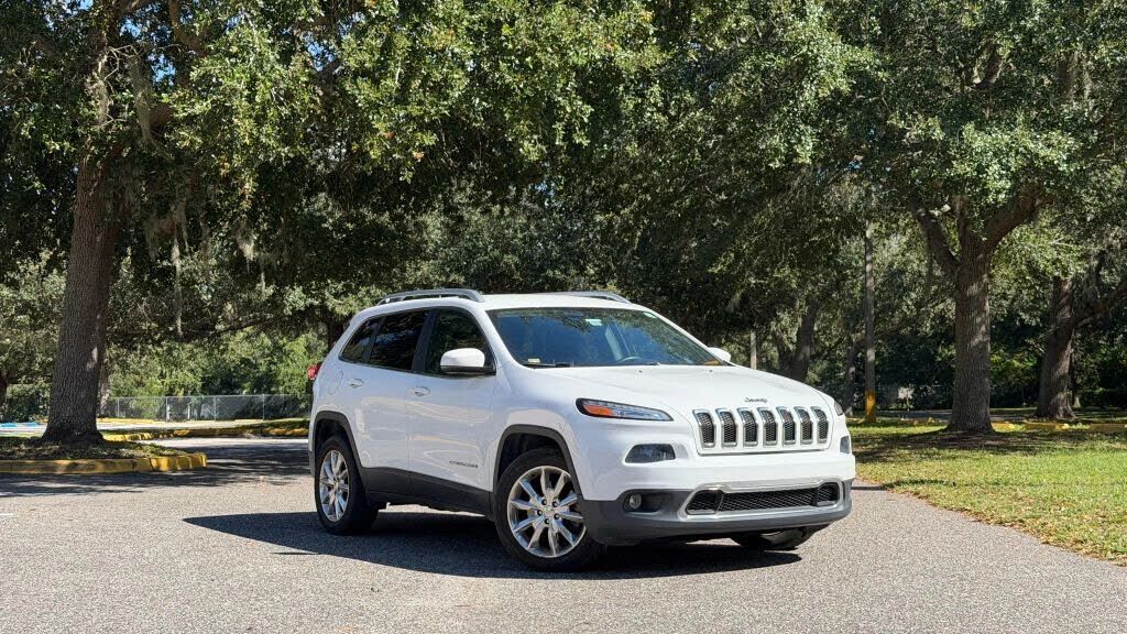 2016 JEEP Cherokee