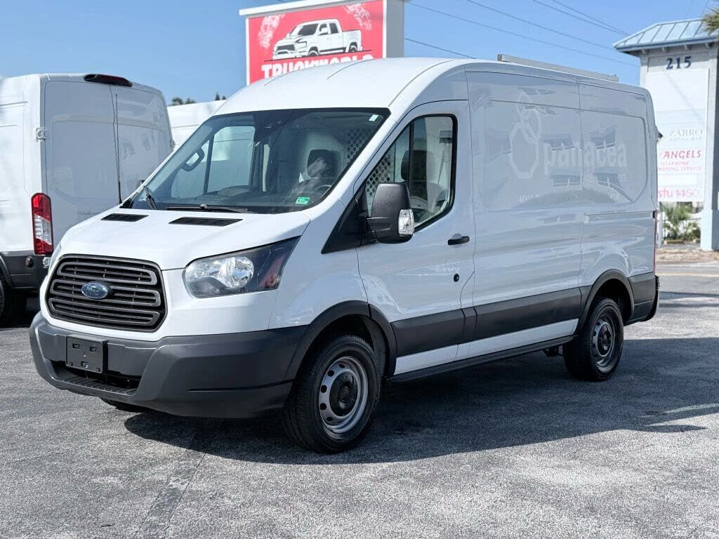 2017 FORD Transit