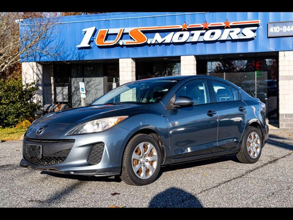 2013 MAZDA Mazda3