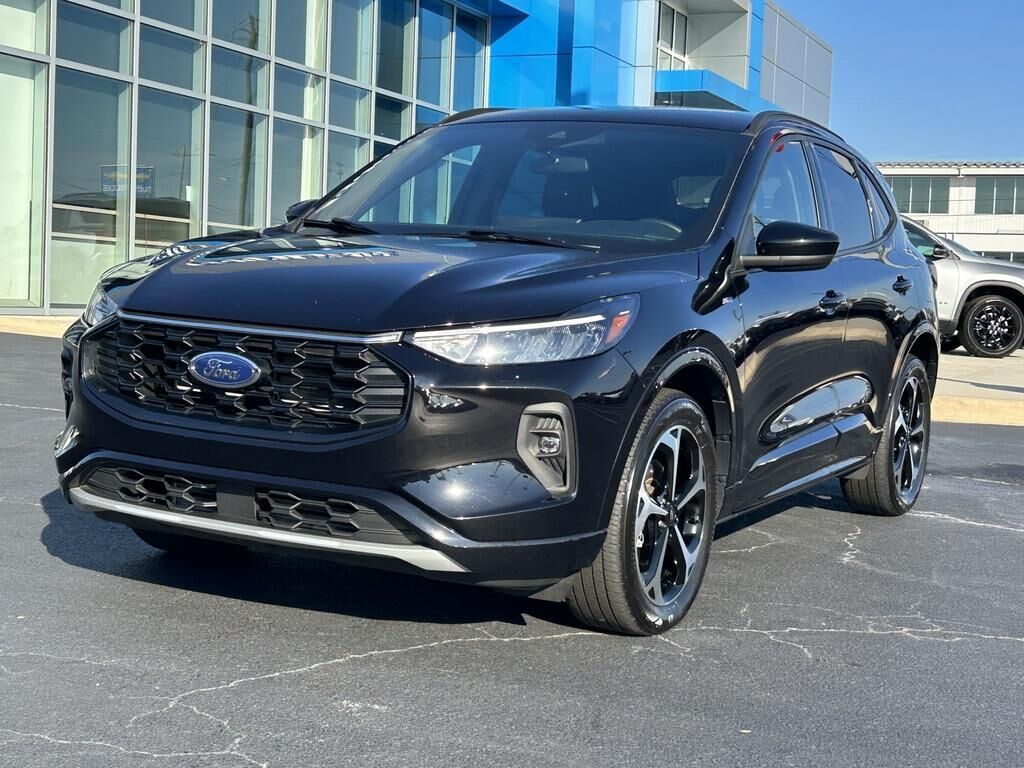2023 FORD Escape