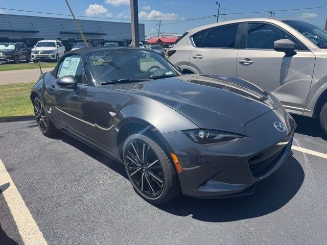 2025 MAZDA MX-5