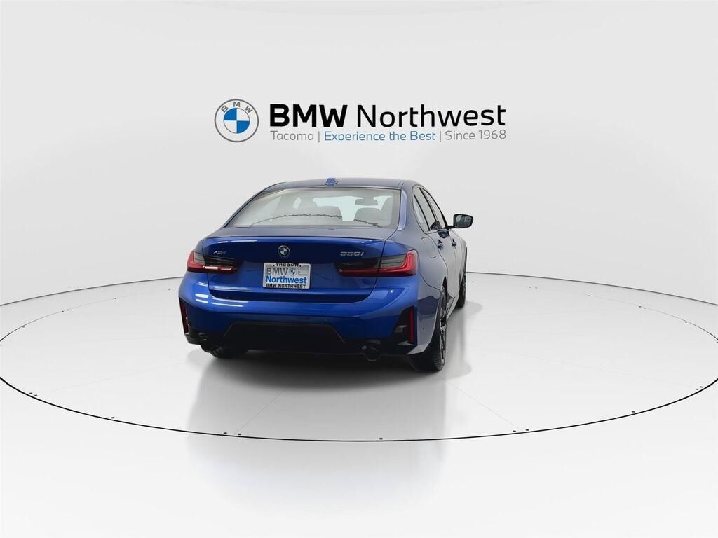 2026 BMW 330i