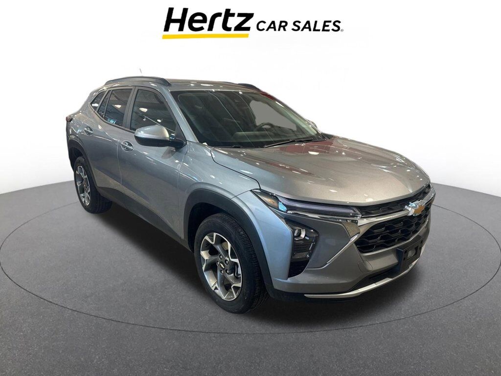 2025 CHEVROLET Trax