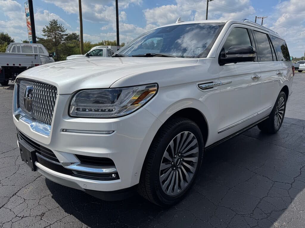2019 LINCOLN Navigator