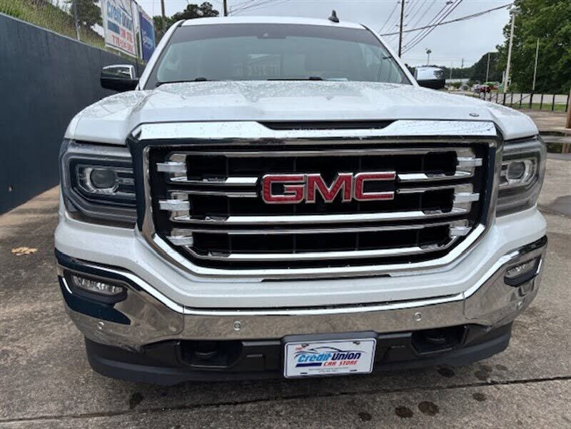 2018 GMC Sierra