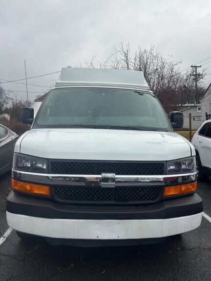 2012 CHEVROLET Express