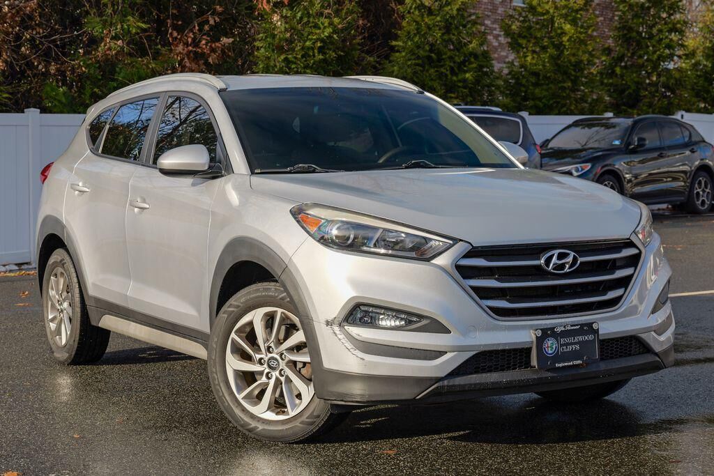 2018 HYUNDAI Tucson