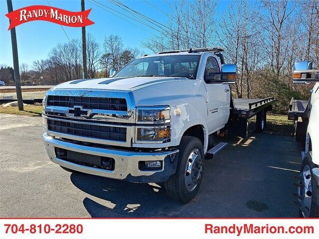 2023 GMC Silverado Medium Duty