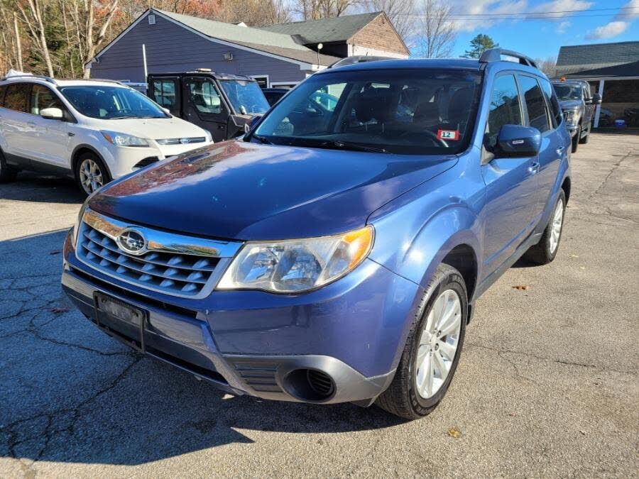 2011 SUBARU Forester