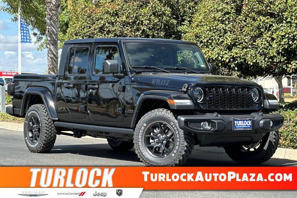 2025 JEEP Gladiator
