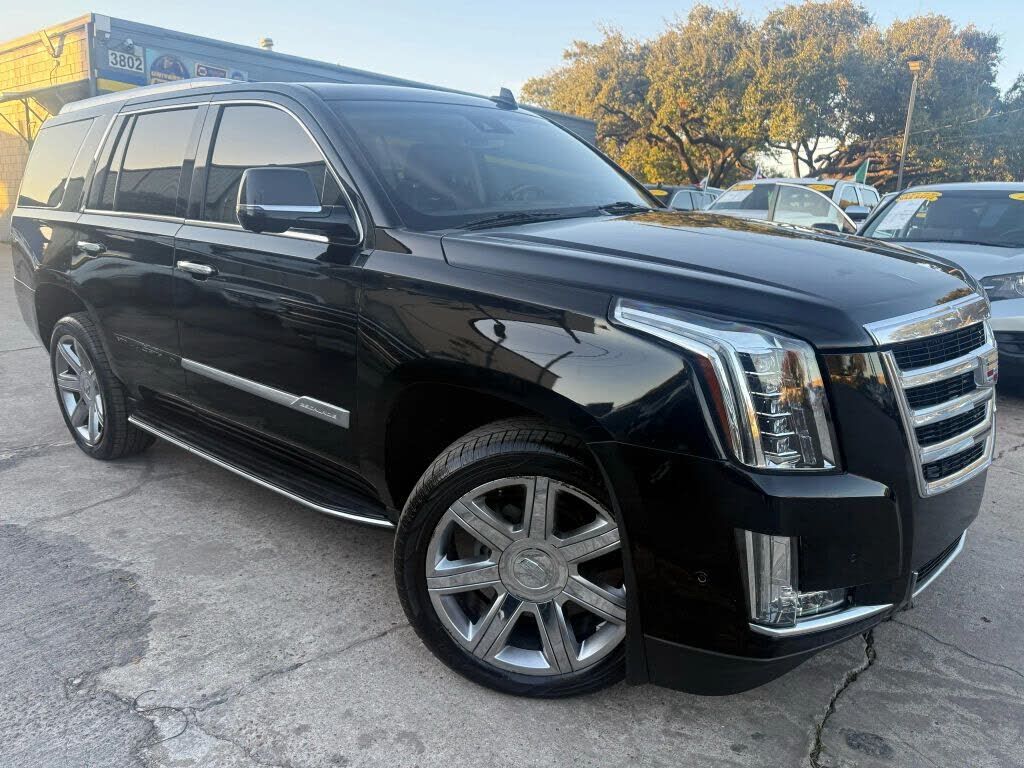 2018 CADILLAC Escalade