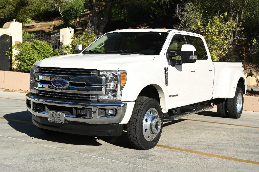 2017 FORD F-450