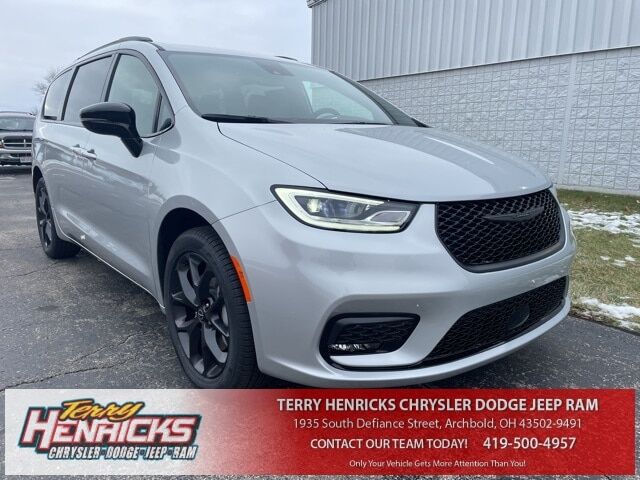 2026 CHRYSLER Pacifica