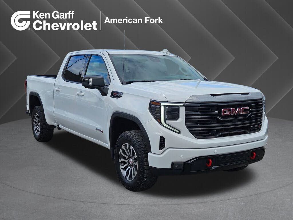 2023 GMC Sierra