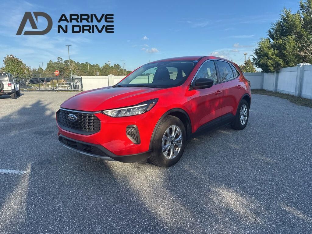 2024 FORD Escape