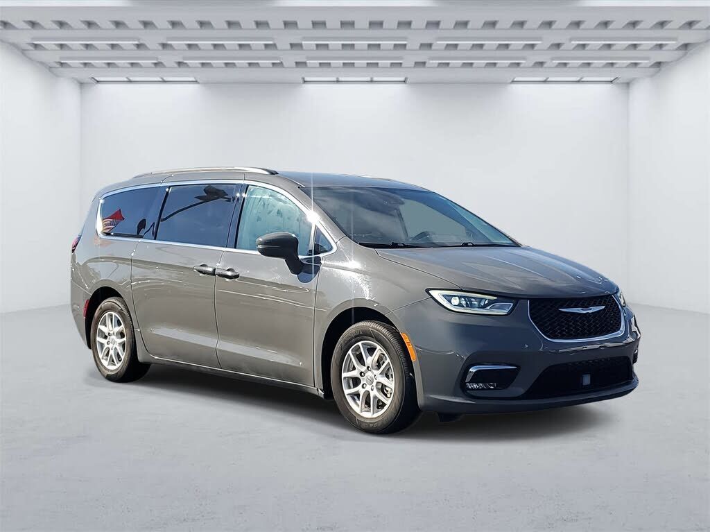 2022 CHRYSLER Pacifica