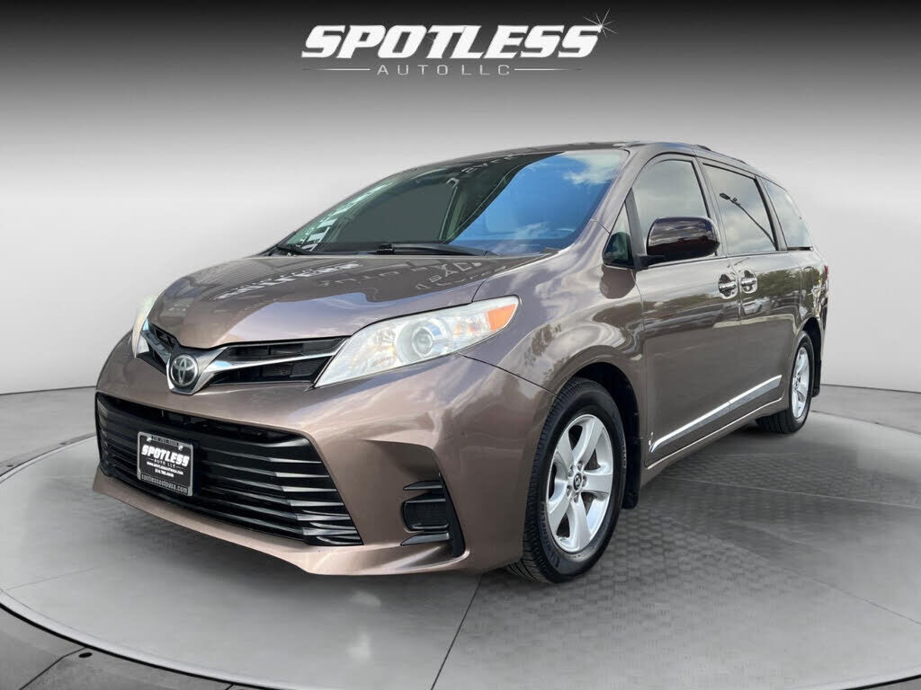 2020 TOYOTA Sienna