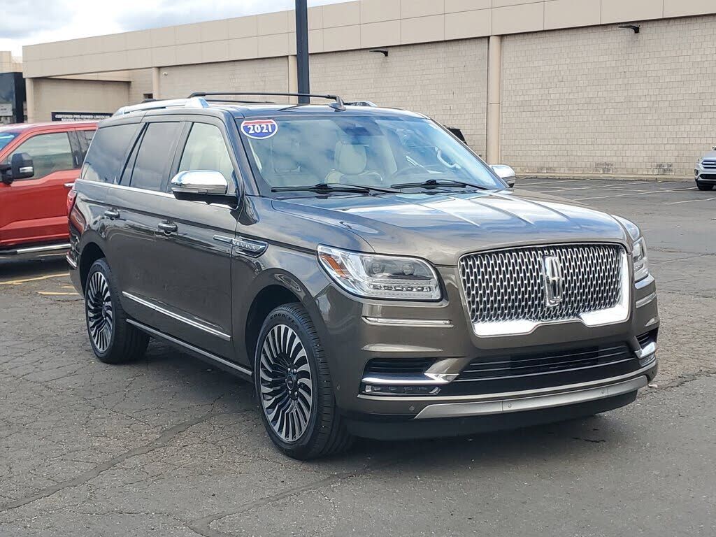 2021 LINCOLN Navigator